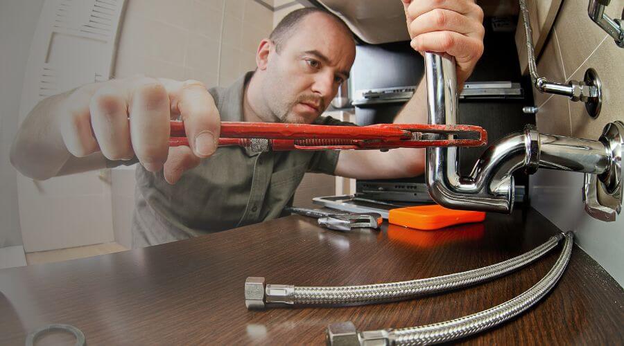 Professional same day plumber in Brewton, AL